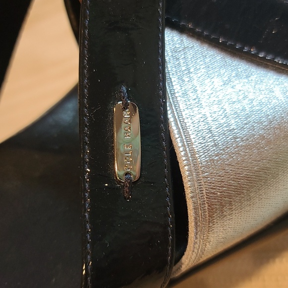 Cole Haan sandal 10 navy blue and silver 2 inch wedge heel EUC - Picture 6 of 9